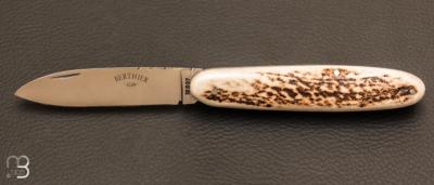 "Navette" model pocket knife by Berthier - Stag antler and stainless blade