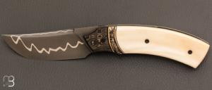 Warthog ivory “custom” liner lock knife and sandwich blade from SMZ Flames de forge
