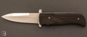 Automatic opening secret knife with retractable guard  by Eric Depeyre