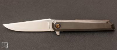 "Light" liner-lock folding knife by Thierry Chevron - Zirconium and RWL-34