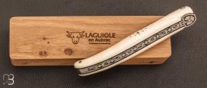 Couteau Laguiole en Aubrac " Trèfle " 12 cm manche en ivoire de mammouth