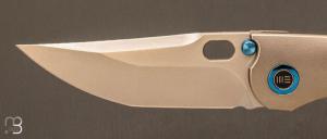  Couteau  "  Attor WE23037B-1 Polished Gray CPM 20CV " WE KNIFE - Dalibor Bergam design