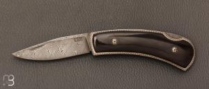   Couteau  "  Damascus Engraved Lockback " par Tommy Lee