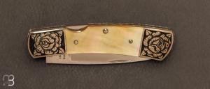   Couteau " Lock-back " pliant par H. McBurnette - Gold Lip Pearl