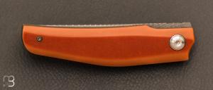   Couteau  "  SHUT 180 " par Thierry Savidan - Micarta butterscotch et lame damas Vegas Forge