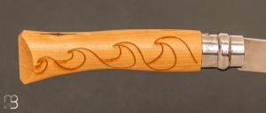   Couteau Opinel N°7 gravure vagues - Manche en buis