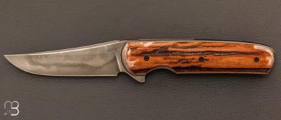   Couteau " custom " par Guy Poggetti - bois de cerf et lame en acier C130