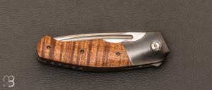   Couteau  "  Hurricane " custom par Thierry Savidan - Koa et Zirconium