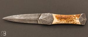   Dague pliante custom par Alain & Joris Chomilier - Ivoire de mammouth et damas carbone plume