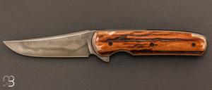   Couteau " custom " par Guy Poggetti - bois de cerf et lame en acier C130