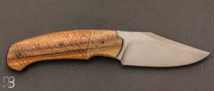    Couteau  "  Front-flipper custom " par Fabrice Delbart - Forge Celtique - Padouk ondé et lame en RWL-34